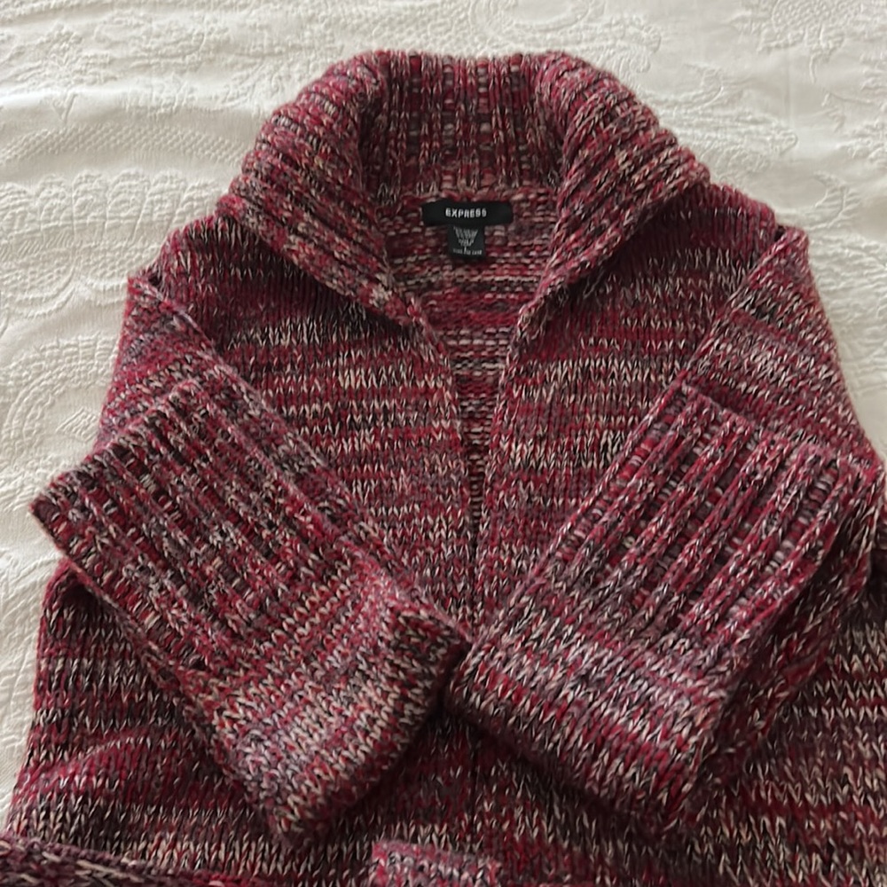 EUC Express Sweater - Picture 5 of 6